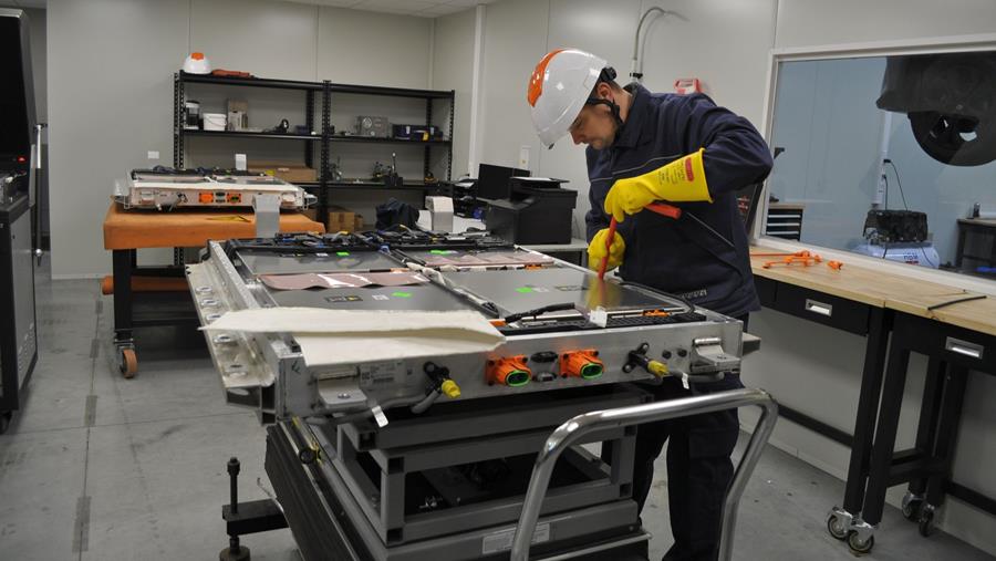 "Aucun concessionnaire ne peut organiser seul un reconditionnement de batterie rentable"