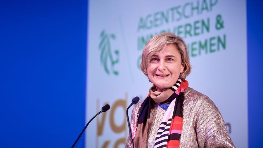 "Profitez des mesures de soutien a l'intelligence artificielle!"